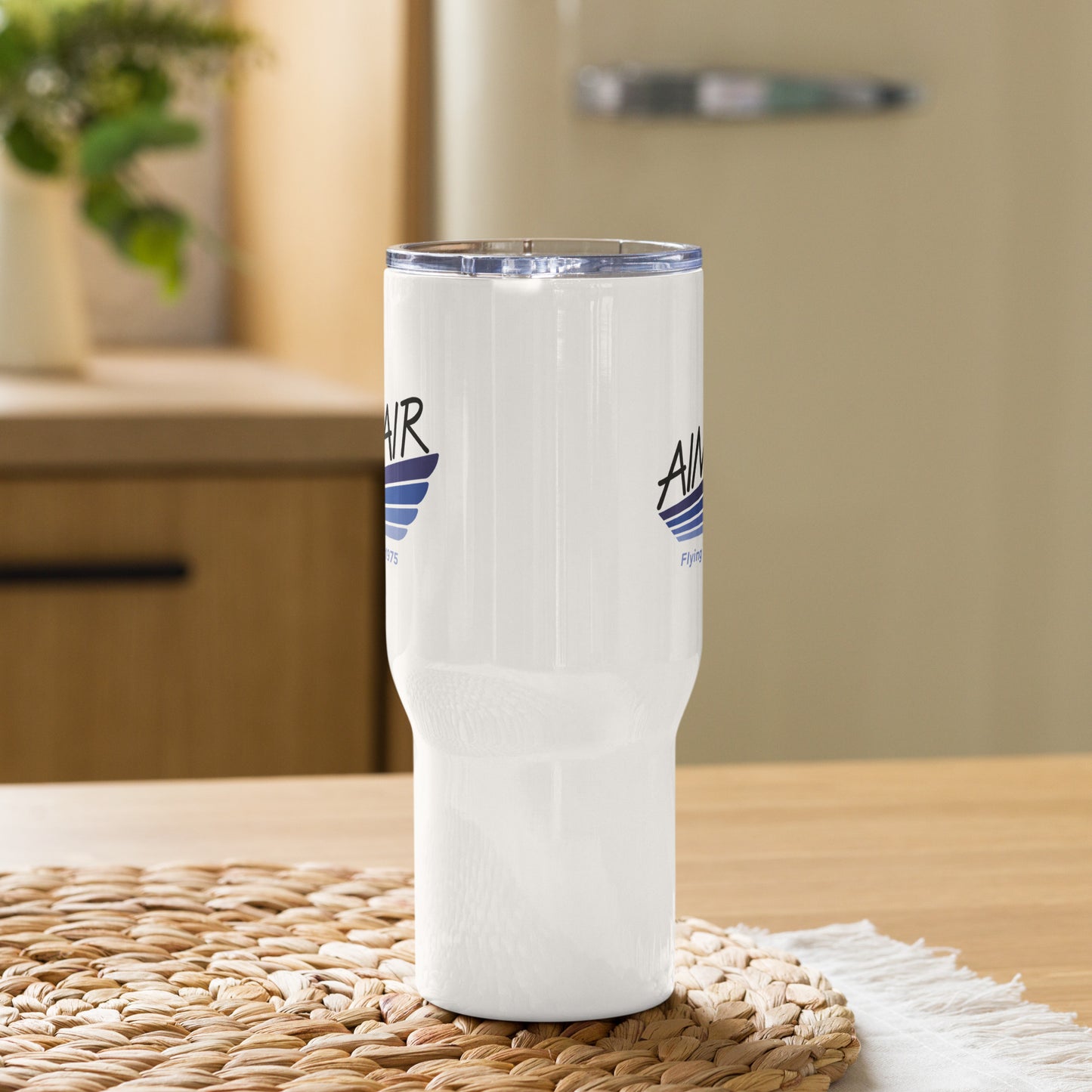 AIM AIR Travel mug with handle